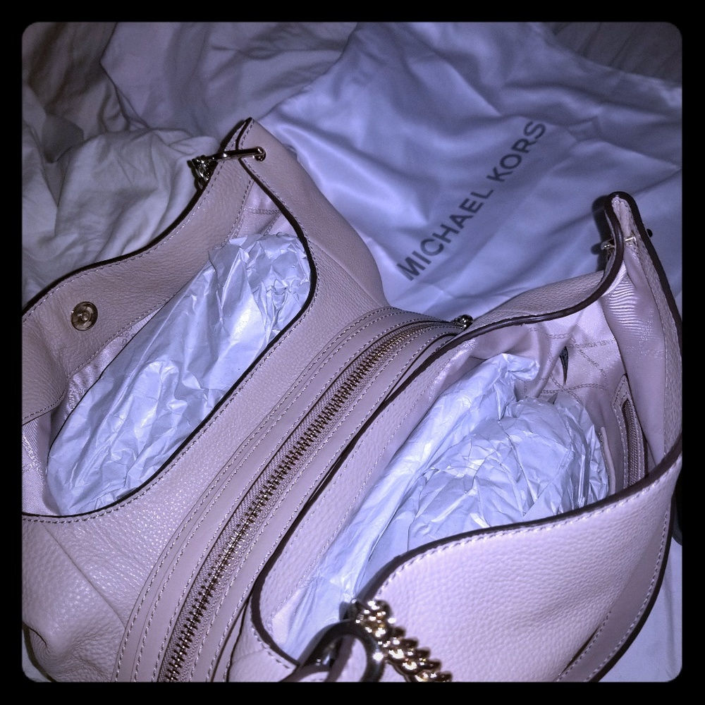 Michael Kors lily chain bag